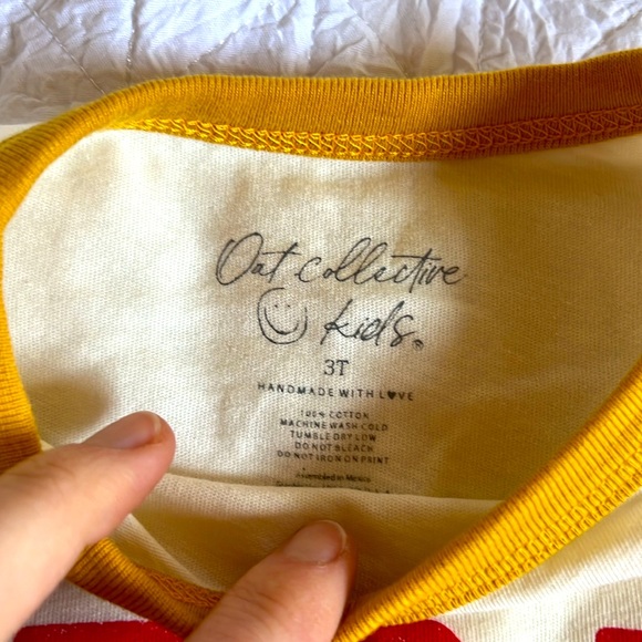 Merry Mama & Merry Mini Christmas Tees - Picture 5 of 5